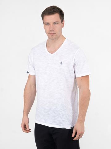 Мужская футболка «Великоросс» белого цвета V ворот