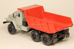 Ural-55571 tipper gray-red Elecon 1:43