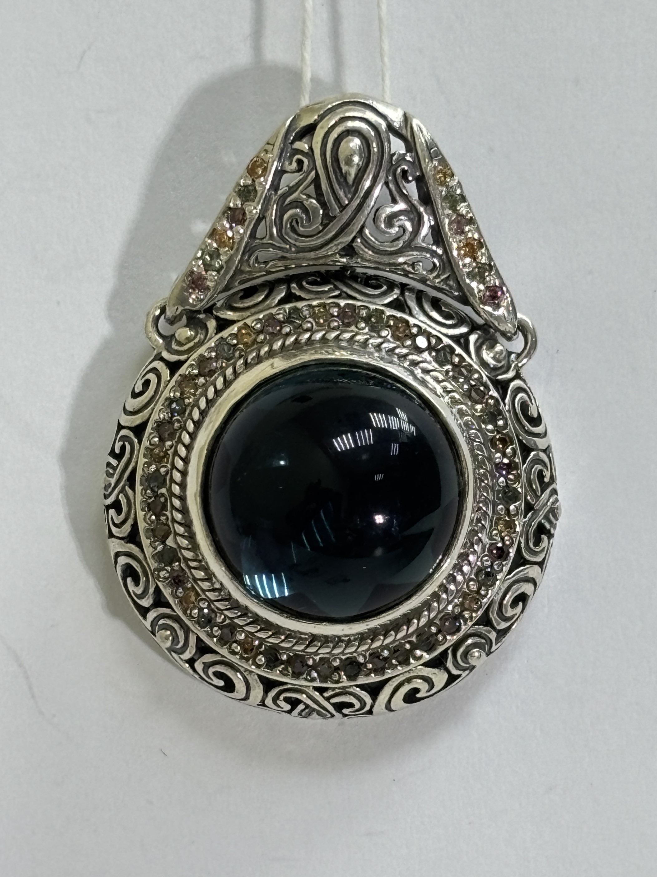 Тбилиси (кулон из серебра)