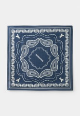 Платок женский PATRIZIA PEPE