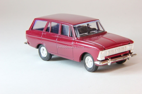 Moskvich-427 red Agat Mossar Tantal 1:43