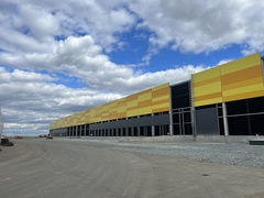 Монтаж плоской кровли из ПВХ мембраны (Система СМАРТ PIR) Складской комплекс в Седельниково II этап строительства