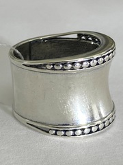 Ожерелье (кольцо из серебра)