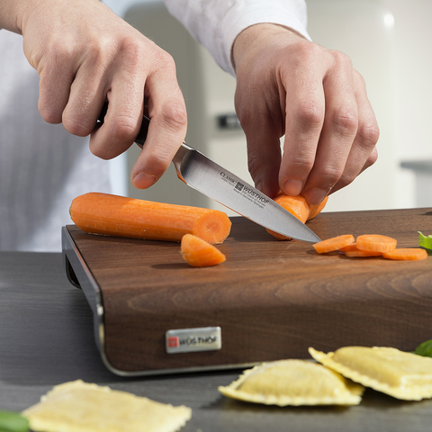 Нож кухонный овощной 10см Wuesthof Classic
