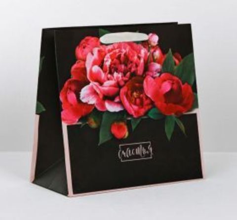 Подарочный пакет (цветы, черный)