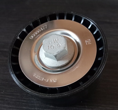 РОЛИК РЕМНЯ ПРИВОДНОГО GENTRA, COBALT (ПАРАЗИТНЫЙ) DAEJIN