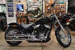 Мотоцикл Harley-Davidson Softail Standard (Customized)