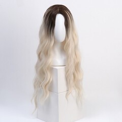 Парик искусственный цвет русый/блонд