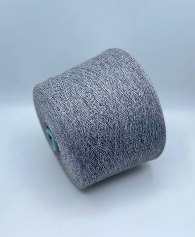 New Mill (пр.Италия),art- Velox 1450м/100гр,40% меринос, 10% кашемир, 25% вискоза, 25% полиамид. цвет-Графит, меланж(266), арт.31983