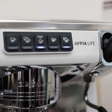 фото 3 Рожковая кофемашина Nuova Simonelli Appia Life 2Gr V 220V white economizer+high groups (165650) на profcook.ru