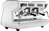 фото 1 Рожковая кофемашина Nuova Simonelli Appia Life 2Gr V 220V white economizer+high groups (165650) на profcook.ru