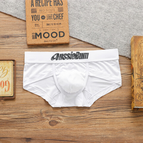 Мужские трусы брифы белые AussieBum