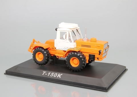 Tractor T-150K first generation 1:43 Hachette #92