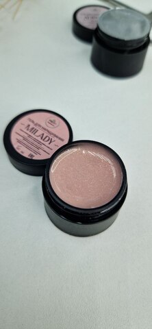 Fresh 15г Мерцающий моделирующий гель с мелким шиммером MILADY