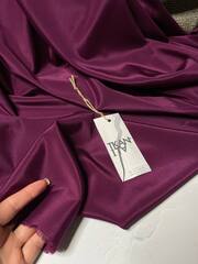 Однотонная подкладочная вискоза с ацетатом и эластаном (69%вискоза/28%ацетат/3%эластан, Королевская фиалка, 132, 80 гр/м2)