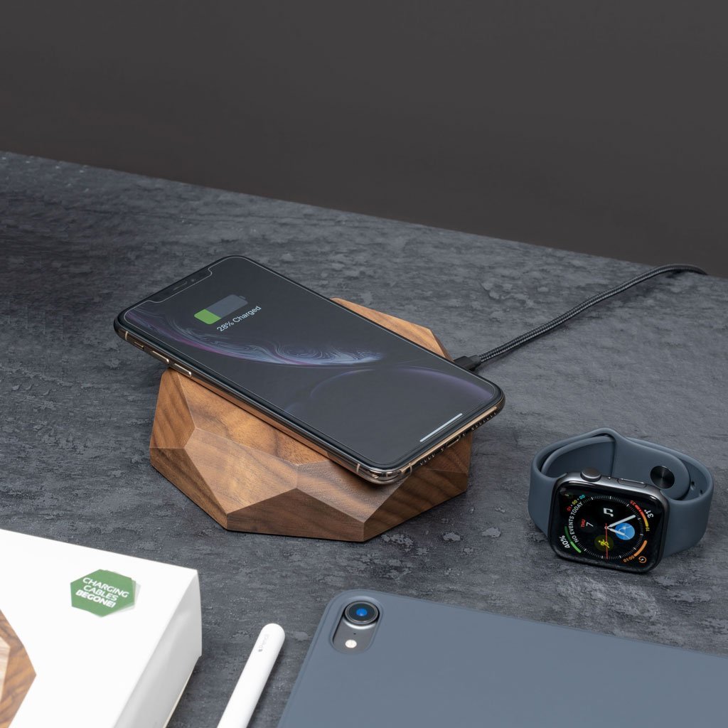 Oakywood Wireless Charger Walnut — Gembox.ru: находим предметы для  размышлений