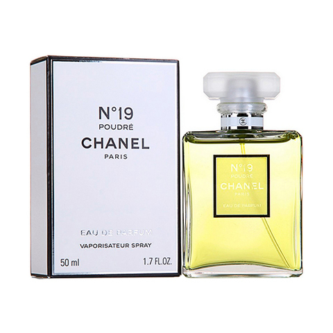 Chanel No19 Poudre