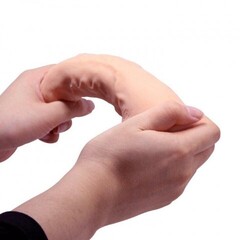 Фаллоимитатор на присоске 