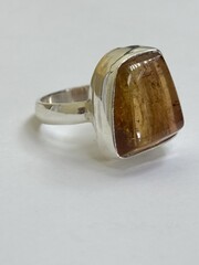 Сингл (кольцо с турмалином)