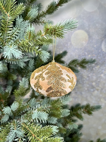 Шар-луковка 10х13см ChristmasDeLuxe premium collection белый/золотой