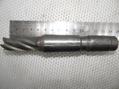 Фреза к/х 18х40х140 z=5 к/м3 Р6М5