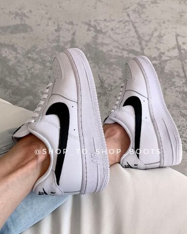 Nike Air Force 1 Low