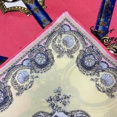 Платок из шёлка-твил кинжалы 66*66 арт.П02