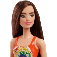 Кукла Барби серия Barbie Пляж в оранжевом купальнике