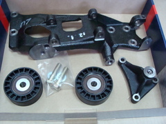 кронштейн агрегатов дв.ЗМЗ 40904,40905,40906 (комплект ролики РФ ось Д10, крышка, крепёж)   4090-50-1029016-00