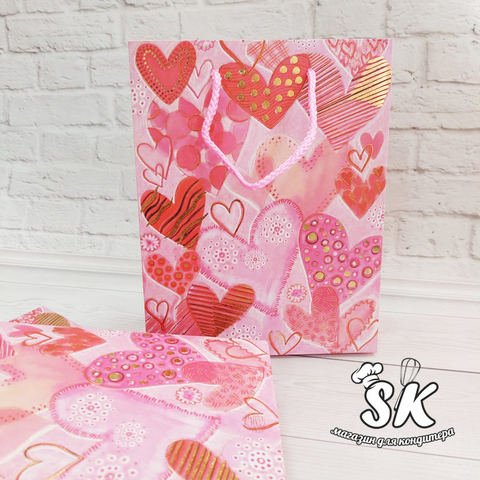 Пакет подарочный Сердечки розовый 23х18х8 см