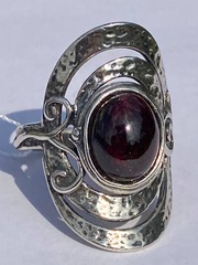Гранат 961 (кольцо из серебра)