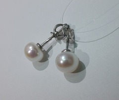 Жемчуг Б (пусеты из серебра)