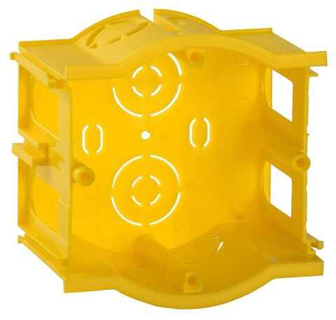 Коробка уст. СЗ сборн. для тв. стен 68х45 (прох.) IEK