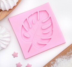 Молд силиконовый 6,5х6,5х0,5 см "Лист. Тропики"