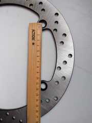 Задний тормозной диск на BMW R1100GS