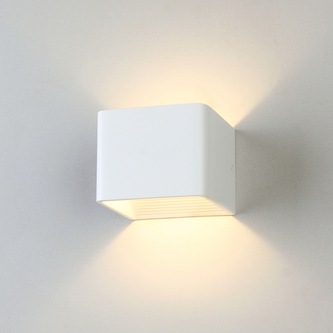 Corudo LED белый Настенный светодиодный светильник MRL LED 1060