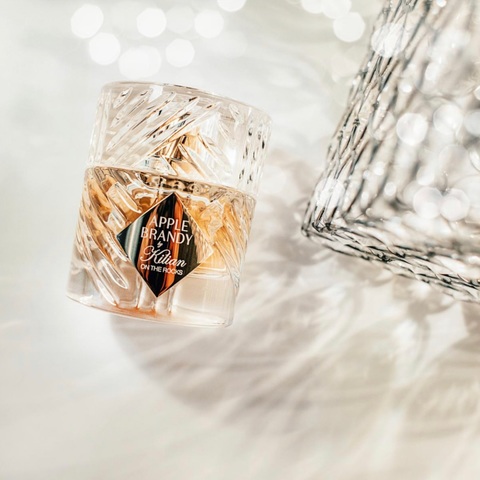 Kilian Apple Brandy on the rocks