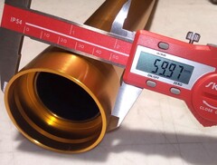 Внешний стакан пера вилки для Yamaha MT01 2009-2014 г.в. золотой