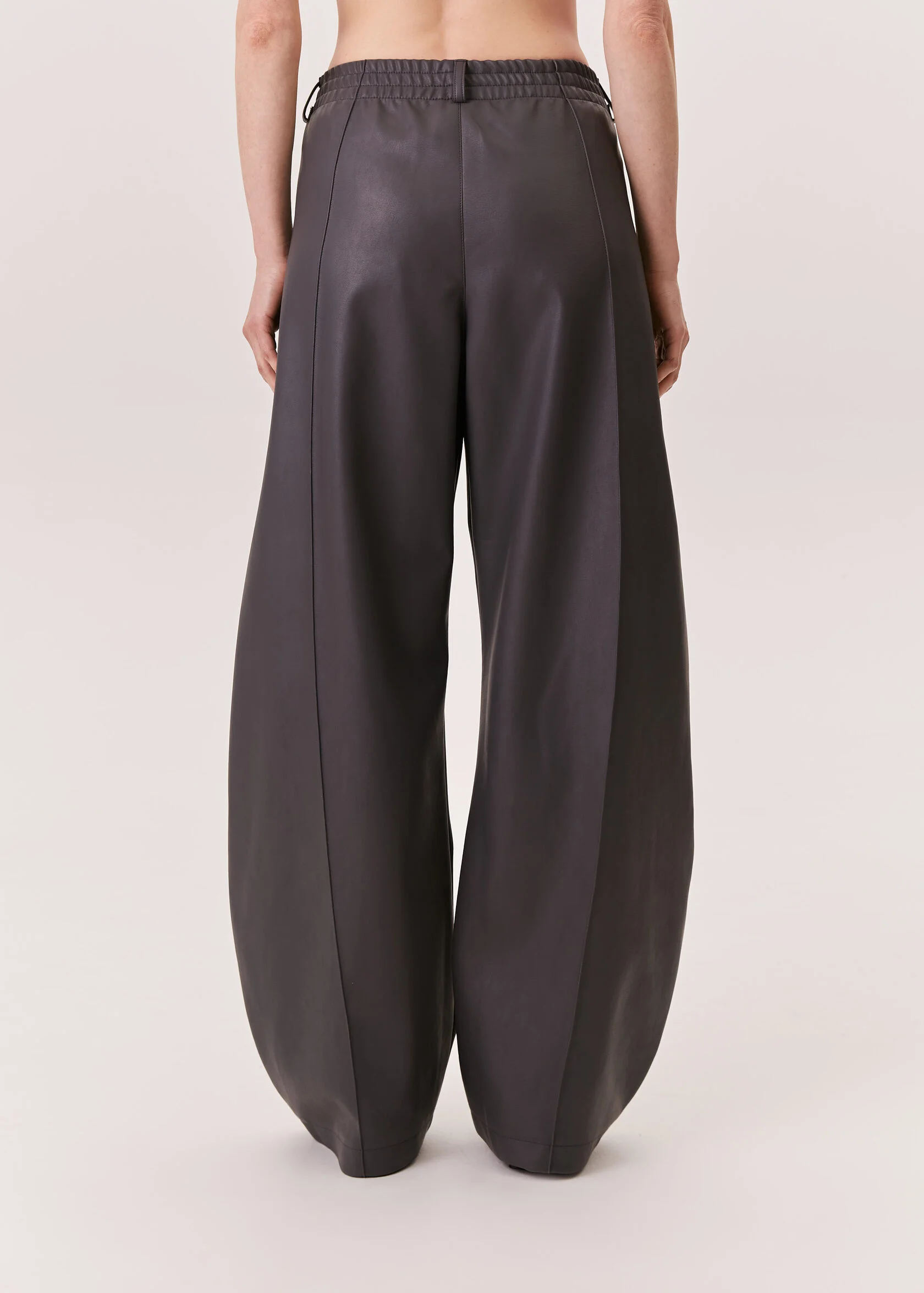 Брюки MAGIC FLOWERS темно-серого цвета