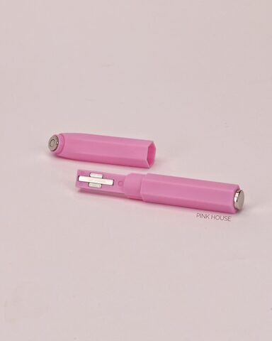 Магнит-трансформер с круглым бликом и крестом розовый