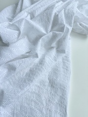 Шитье на батисте, Листья