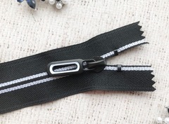 Молния спираль потайная, Т7, L 20 см, чёрный с белым