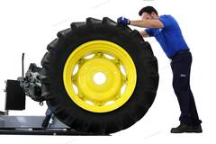 S560 Pro Giuliano шиномонтажный стенд для колес грузовых автомобилей тракторов и сельхозтехники до 46 (58) дюймов