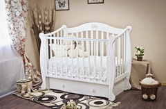 С 707 Кровать детская "Валерия" резьба №19 накладка №22 мишка на облаке (ваниль)