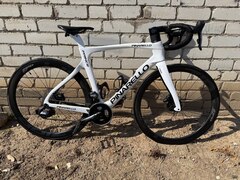Велосипед шоссейный купить выгодно Pinarello Prince Carbon M