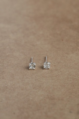 Серьги CLARITY EARINGS