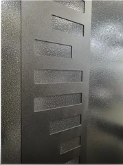 Входная стальная дверь BRAVO Thermo Д2 Букле черное/ Wenge Melinga, черные стеклянные вставки