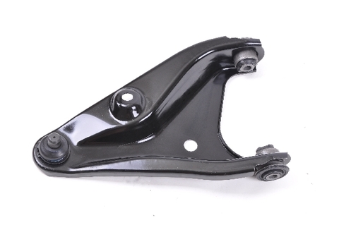 Рычаг подвески SH-81004 (8200820930) нижний