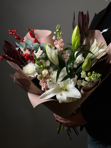 Сборный букет «Букет южных ночей»