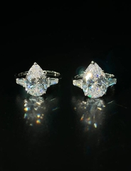 Кольцо GRAFF из серебра с камнем в огранке капля, размер 4ct карата